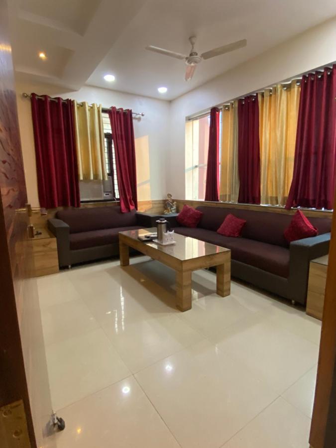 Hotel Pradeep Palace Gorakhpur Εξωτερικό φωτογραφία